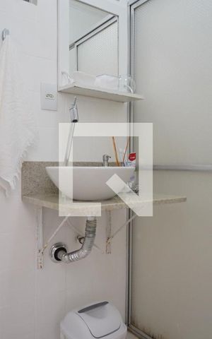 Apartamento à venda com 40m², 1 quarto e sem vagaBanheiro 