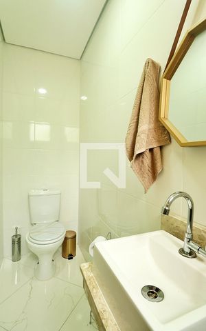 Casa de condomínio à venda com 120m², 2 quartos e 1 vagaLavabo 2