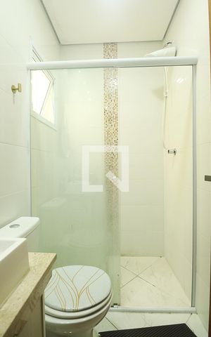 Casa de condomínio à venda com 120m², 2 quartos e 1 vagaSuíte 1 - Banheiro do Quarto 1