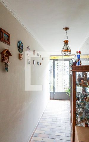 Casa à venda com 203m², 3 quartos e 4 vagasCorredor