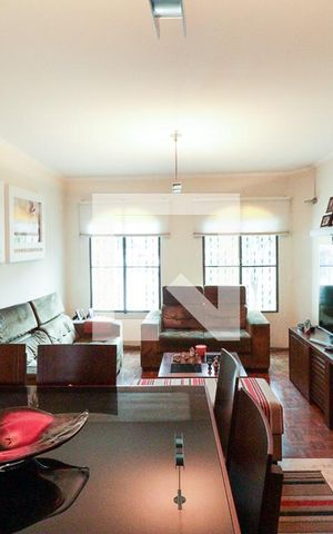Casa à venda com 203m², 3 quartos e 4 vagasSala de Jantar 