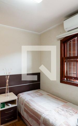 Casa à venda com 203m², 3 quartos e 4 vagasQuarto 1