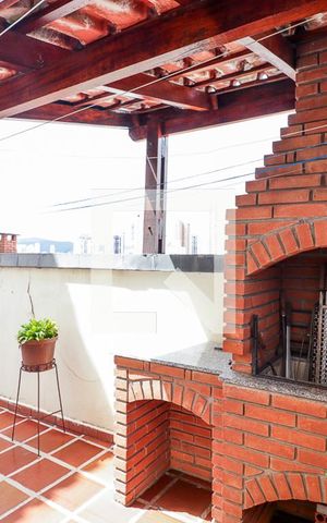 Casa à venda com 203m², 3 quartos e 4 vagasChurrasqueira