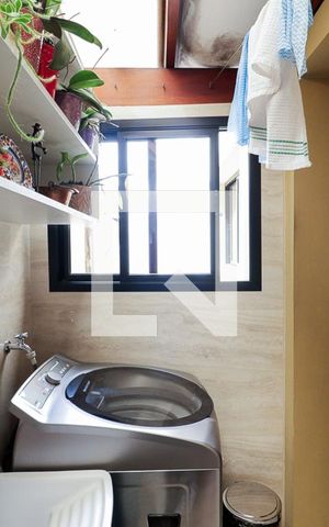 Casa à venda com 203m², 3 quartos e 4 vagasLavanderia