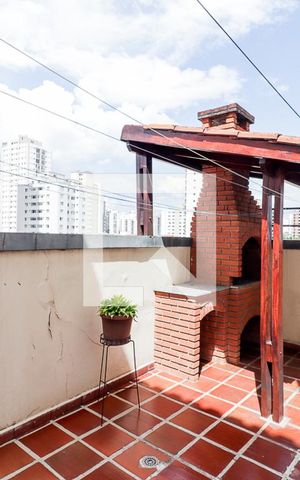 Casa à venda com 203m², 3 quartos e 4 vagasChurrasqueira