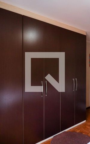 Casa à venda com 203m², 3 quartos e 4 vagasSuite