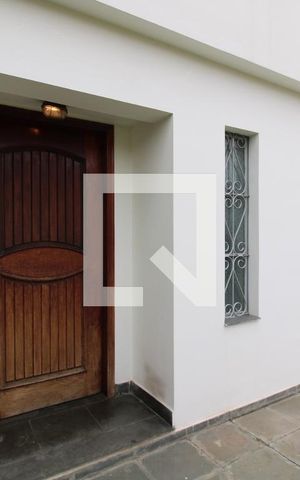 Casa à venda com 210m², 5 quartos e 2 vagasÁrea Comum
