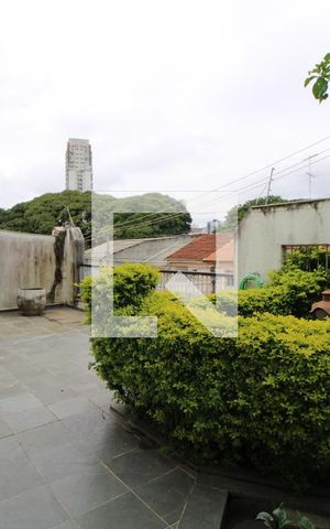 Casa à venda com 210m², 5 quartos e 2 vagasÁrea Comum