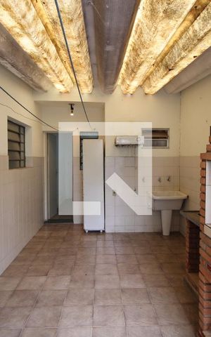 Casa à venda com 210m², 5 quartos e 2 vagasÁrea de Serviço