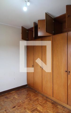 Casa à venda com 210m², 5 quartos e 2 vagasQuarto 4