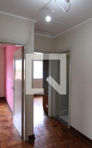 Casa à venda com 210m², 5 quartos e 2 vagasCorredor