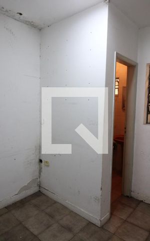 Casa à venda com 210m², 5 quartos e 2 vagasÁrea de Serviço - Quarto