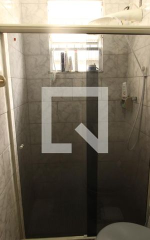 Casa à venda com 300m², 4 quartos e 2 vagasBanheiro Social 2