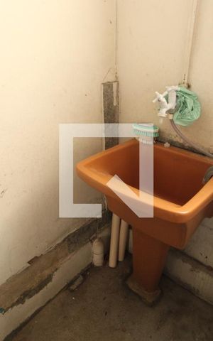 Casa à venda com 300m², 4 quartos e 2 vagasÁrea de Serviço