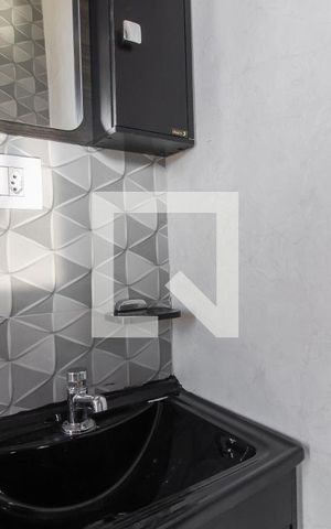 Casa à venda com 180m², 2 quartos e 2 vagas Casa à venda com 180m², 2 quartos e 2 vagasBanheiro da Varanda
