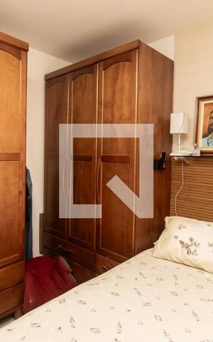 Casa à venda com 180m², 2 quartos e 2 vagas Casa à venda com 180m², 2 quartos e 2 vagasQuarto 1