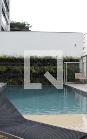 Studio à venda com 24m², 1 quarto e sem vagaPiscina
