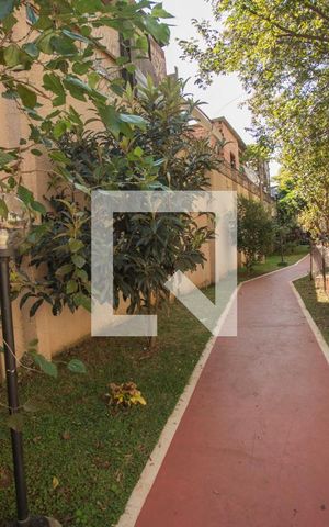Apartamento à venda com 47m², 2 quartos e 1 vaga Apartamento à venda com 47m², 2 quartos e 1 vagaÁrea Comum