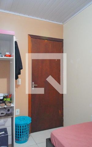 Casa à venda com 150m², 4 quartos e 2 vagas Casa à venda com 150m², 4 quartos e 2 vagasQuarto 1