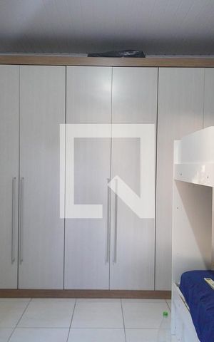 Casa à venda com 150m², 4 quartos e 2 vagas Casa à venda com 150m², 4 quartos e 2 vagasQuarto 3