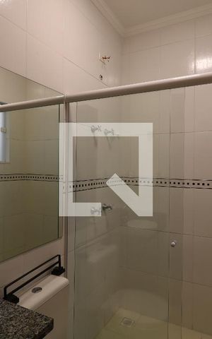 Casa à venda com 193m², 3 quartos e 4 vagasBanheiro da Suíte 2