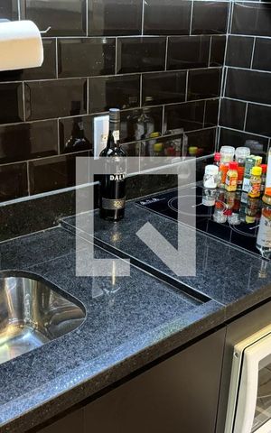 Studio à venda com 33m², 1 quarto e 1 vaga Studio à venda com 33m², 1 quarto e 1 vagaCozinha