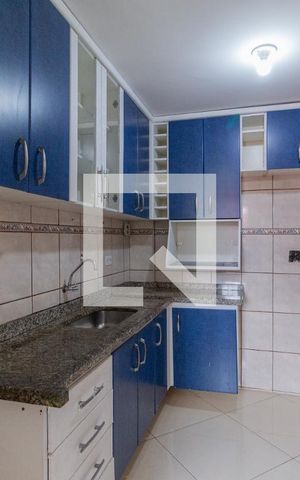 Apartamento para alugar com 57m², 2 quartos e 1 vaga Apartamento para alugar com 57m², 2 quartos e 1 vagaCozinha e área de serviço