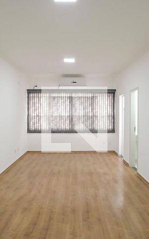 Studio para alugar com 30m², 1 quarto e sem vagaSala/Quarto