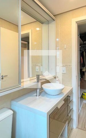 Apartamento à venda com 89m², 2 quartos e 2 vagasBanheiro da Suíte