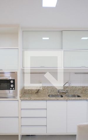 Apartamento à venda com 89m², 2 quartos e 2 vagasCozinha