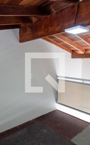 Studio para alugar com 44m², 1 quarto e sem vaga Studio para alugar com 44m², 1 quarto e sem vagaMezanino