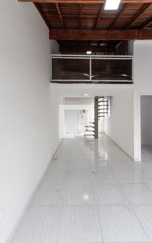 Studio para alugar com 44m², 1 quarto e sem vaga Studio para alugar com 44m², 1 quarto e sem vagaQuarto