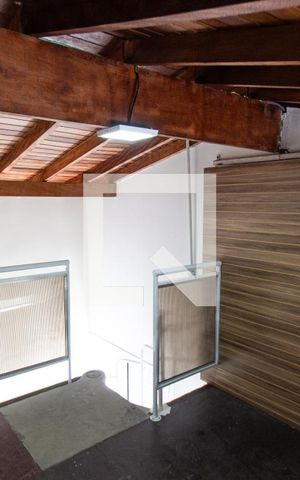 Studio para alugar com 44m², 1 quarto e sem vaga Studio para alugar com 44m², 1 quarto e sem vagaMezanino