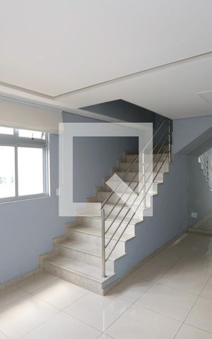 Apartamento à venda com 138m², 3 quartos e 2 vagas Apartamento à venda com 138m², 3 quartos e 2 vagasSala