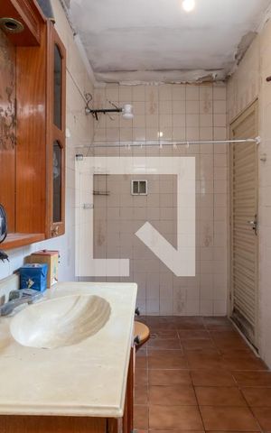 Casa à venda com 110m², 3 quartos e sem vagaBanheiro da Suíte