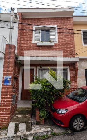 Casa à venda com 110m², 3 quartos e sem vagaFachada