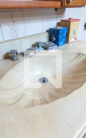 Casa à venda com 110m², 3 quartos e sem vagaBanheiro da Suíte