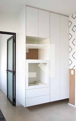 Apartamento para alugar com 190m², 3 quartos e 3 vagas Apartamento para alugar com 190m², 3 quartos e 3 vagasCozinha