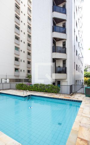 Apartamento para alugar com 190m², 3 quartos e 3 vagas Apartamento para alugar com 190m², 3 quartos e 3 vagasÁrea comum