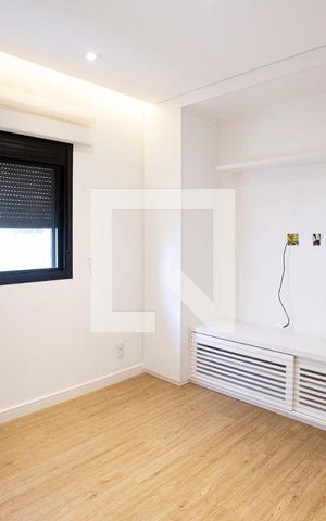 Apartamento para alugar com 190m², 3 quartos e 3 vagas Apartamento para alugar com 190m², 3 quartos e 3 vagasQuarto
