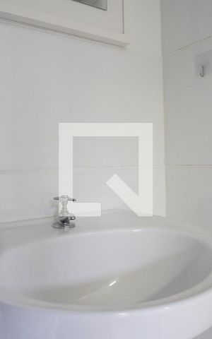 Apartamento à venda com 42m², 2 quartos e 1 vagaBanheiro