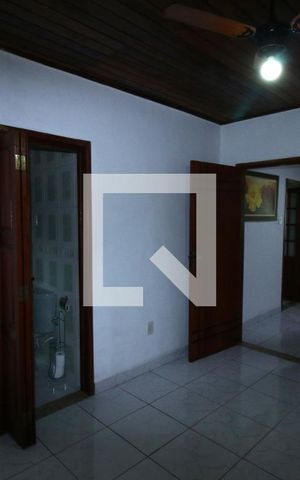 Casa para alugar com 135m², 4 quartos e 6 vagasQuarto 4- Suíte