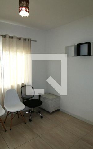 Casa para alugar com 135m², 4 quartos e 6 vagasQuarto 3- Suíte