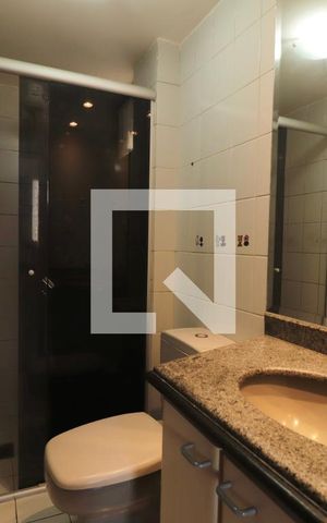 Apartamento para alugar com 141m², 4 quartos e 2 vagas Apartamento para alugar com 141m², 4 quartos e 2 vagasBanheiro Social