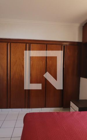 Apartamento para alugar com 141m², 4 quartos e 2 vagas Apartamento para alugar com 141m², 4 quartos e 2 vagasQuarto 2