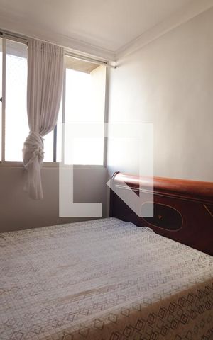 Apartamento para alugar com 141m², 4 quartos e 2 vagas Apartamento para alugar com 141m², 4 quartos e 2 vagasQuarto 4