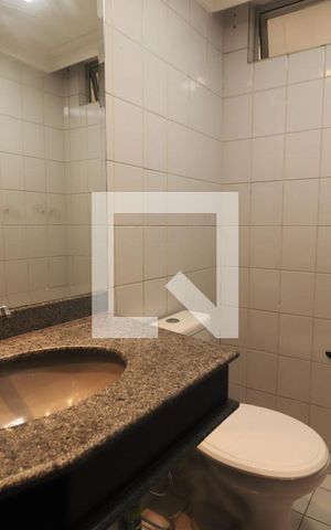 Apartamento para alugar com 141m², 4 quartos e 2 vagas Apartamento para alugar com 141m², 4 quartos e 2 vagasBanheiro Social