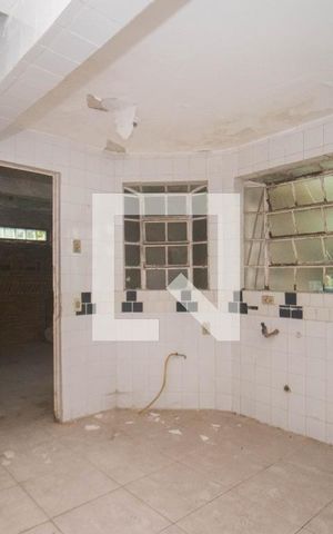 Casa à venda com 230m², 4 quartos e sem vagaCozinha