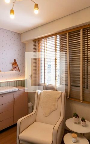 Apartamento à venda com 195m², 4 quartos e 3 vagas Apartamento à venda com 195m², 4 quartos e 3 vagasQuarto 3