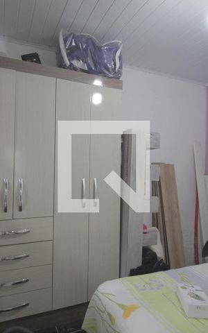 Casa para alugar com 83m², 3 quartos e 2 vagasQuarto 3